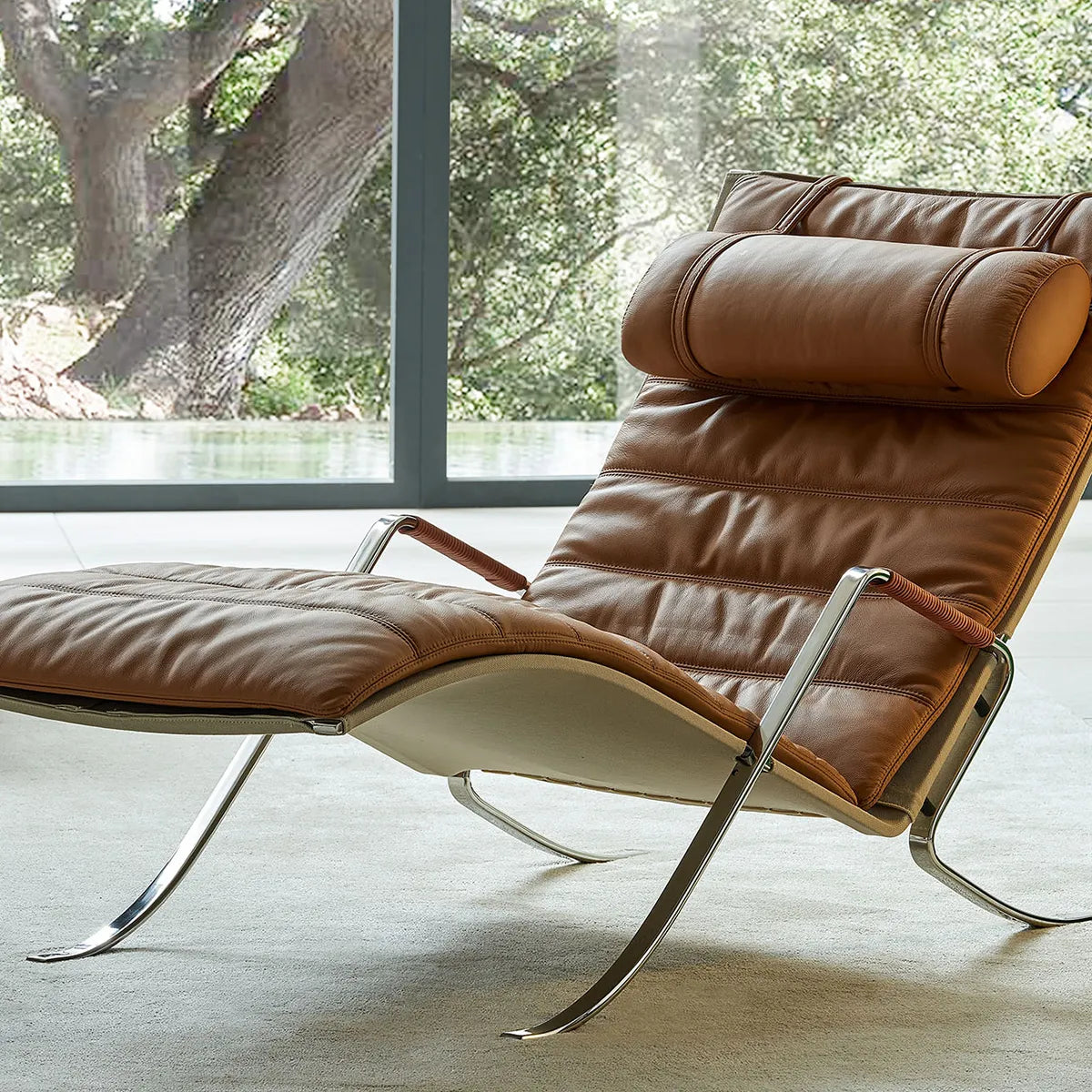 FK87 Grasshopper Chaise Longue Replica by Fabricius & Kastholm